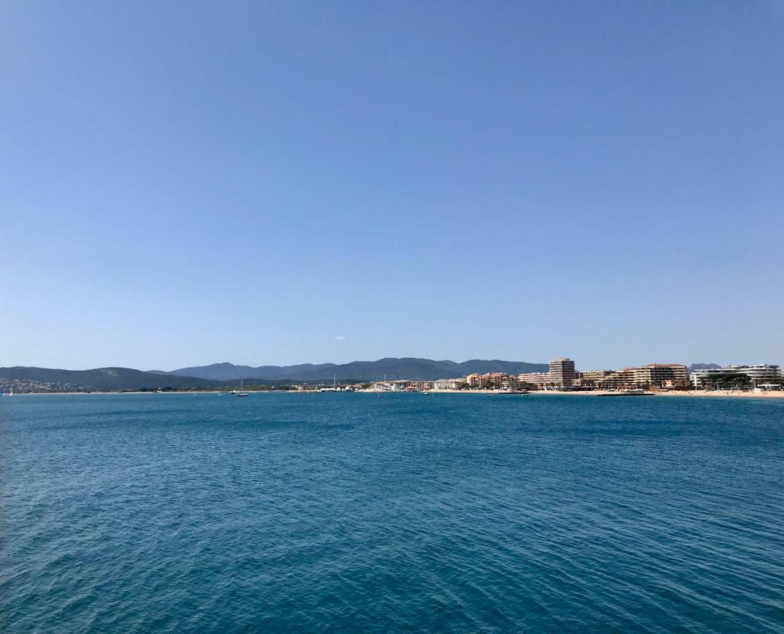 Апартаменти Appart' Au Port Фрежус Екстер'єр фото